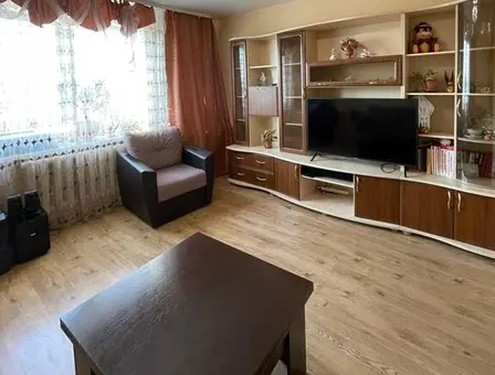 Трехкомнатная квартира на сутки в Витебск, ул. Терешковой 30