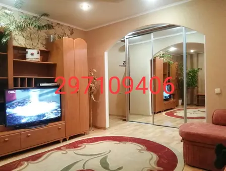 Трехкомнатная квартира на сутки в Витебск, ул. Локомотивная 5,корп.2