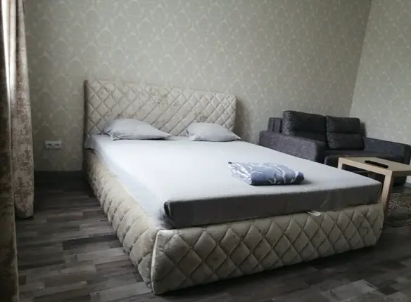 Двухкомнатная квартира на сутки в Витебск, ул. Космонавтов 5